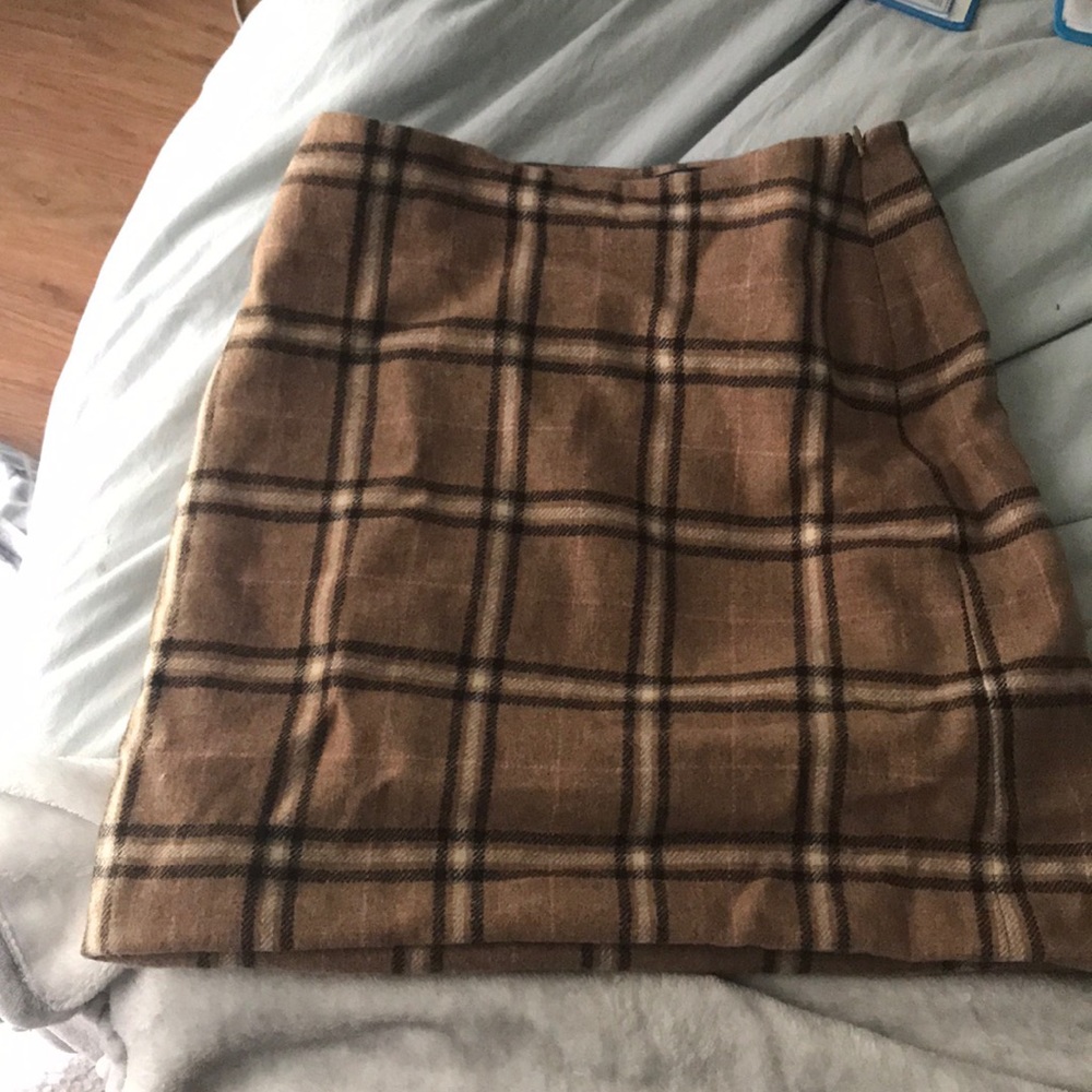 •Ann Taylor skirt•